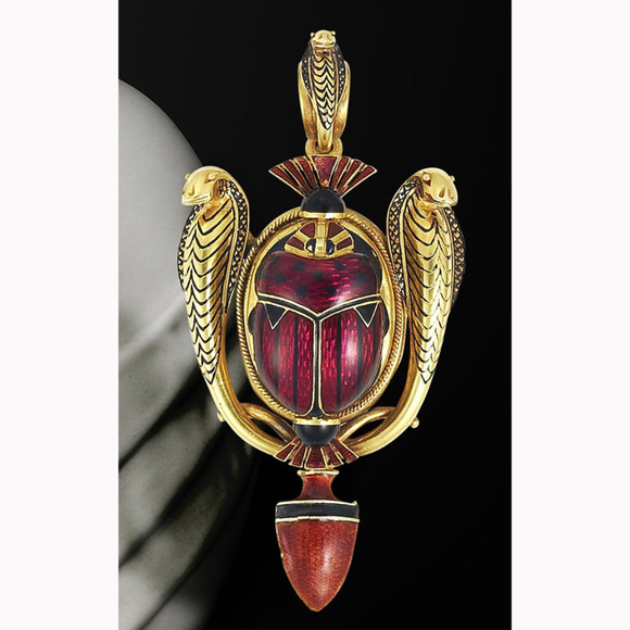 What is Egyptian Revival? - Picture 3 of 8